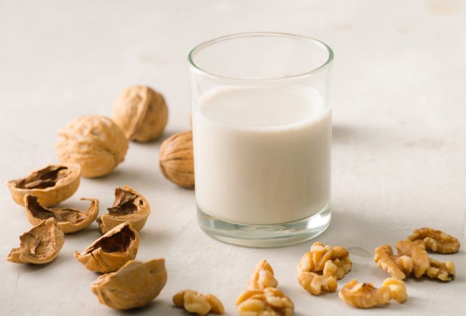 Walnut milk